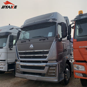 Camión Tractor Usado Barato Sinotruk HOWO A7 T7H TX430 TH7 6*4 - Product Image 5