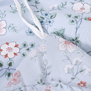 Manta de Verano Refrescante de Fibra Regenerada con Diseño Floral 150x200 200x230 Lavable a Máquina Relleno Sintético Rectangular - Product Image 3
