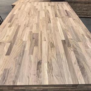 Planche en noyer noir d'Amérique du Nord de qualité supérieure, jointée par assemblage à languettes, pour meubles de luxe et comptoirs - Product Image 1