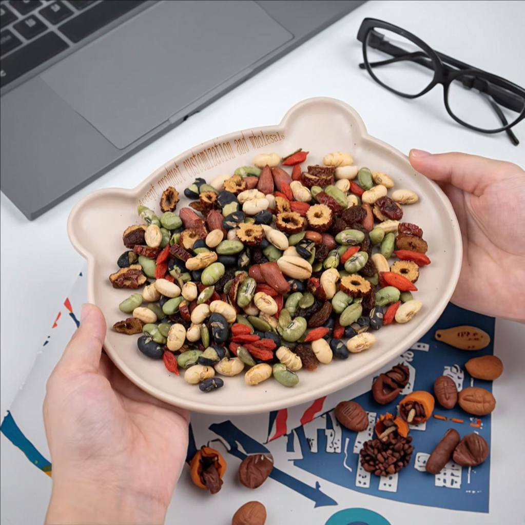 Оптом консервированные смешанные орехи и бобовые закуски