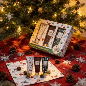 Ensemble cadeau <span class=keywords><strong>de</strong></span> bain et <span class=keywords><strong>de</strong></span> soin corporel <span class=keywords><strong>de</strong></span> Noël pour enfants BLISS, 3 pièces |   Ensemble <span class=keywords><strong>de</strong></span> <span class=keywords><strong>spa</strong></span> <span class=keywords><strong>de</strong></span> luxe |   Approvisionnement en gros d'usine |   Crème pour les mains biologique à base <span class=keywords><strong>de</strong></span> plantes personnalisée - Product Image 2