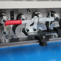 Machine de formage de raccords TDC / Machine à raccords pour conduits / Machine à raccords pour conduits CVC JLKJ