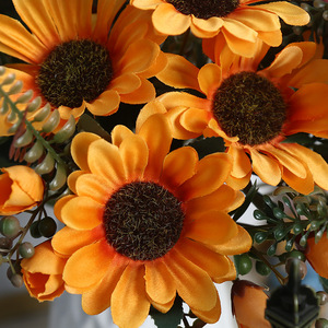 Bouquets de tournesols artificiels, fausses <span class=keywords><strong>fleurs</strong></span> sauvages à 4 têtes pour la maison, mariage, printemps, <span class=keywords><strong>bouquet</strong></span> de mariée, bricolage, artisanat de jardin, décoration artistique - Product Image 2