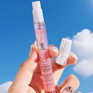 Ensemble de parfums 5 pièces en gros et personnalisé-<span class=keywords><strong>Parfum</strong></span> longue durée naturel et frais adapté à un usage personnel et cadeau <span class=keywords><strong>Parfum</strong></span> pour femme - Product Image 2