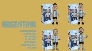 Confezione da 8 Scatole All'Ingrosso MINIX 12cm Figure della Coppa del Mondo: Kylian Mbappé, Cristiano Ronaldo, <span class=keywords><strong>Lionel</strong></span> <span class=keywords><strong>Messi</strong></span>, Luka Modric - Collezione Box - Product Image 2