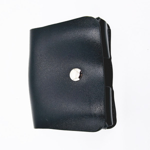 Porte-cartes en cuir G0379 (Kingmagic) - Accessoire de magie de carte, protecteur de cartes à jouer, performance/spectacle - Product Image 1