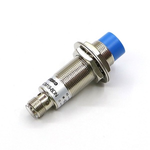 Capteur de Proximité Inductif Sans Fil M12 FRCM18-8DN2 8mm - Haute Qualité pour l'Automatisation Industrielle - Product Image 5