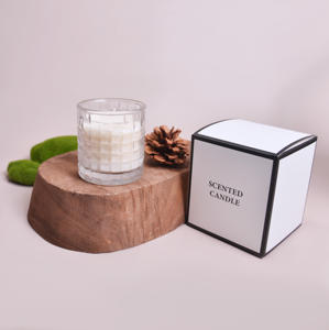 Vela de Masaje de Cera de Soja Artesanal Personalizada ZYEN GM-060, de Lujo, Única, con Tiempo de Quemado de 20 a 40 Horas, MOQ Bajo, en Frasco de Cerámica y Madera - Product Image 1