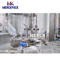 Machine de remplissage d'eau 3 en 1 CGF8-8-4, machine automatique de rinçage, remplissage et bouchage de bouteilles PET pour eau minérale pure