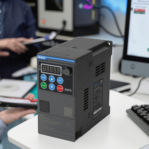 อินเวอร์เตอร์ Chint NVF5 แบบสามเฟส 220V กำลังไฟ 0.4-7.5kW VFD สำหรับคอมเพรสเซอร์ พร้อมมาตรฐาน IP21 - Product Image 2