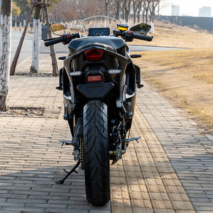 Moto de banlieue DK200 200cc, faible consommation de carburant 2,5L, réservoir de 18L - Product Image 2