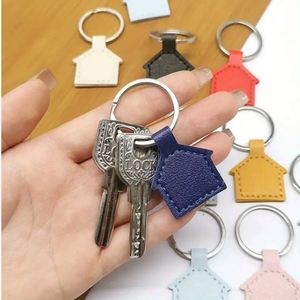 House Shape PU Leather Keychain Minimalist Home <b>Key</b> <b>Ring</b> Cute <b>Bag</b> Charm for <b>Keys</b> Stylish Home <b>Bag</b> Pendant Housewarming Gift - Product Image 2