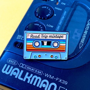 Pin de esmalte Road Trip Mixtape cassette pastel Fabricante de metal personalizado barato insignia de PIN de esmalte suave - Product Image 5