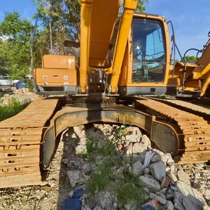 Excavatrice d'occasion en bon état Excavatrices Hyundai de 33 tonnes Excavatrices d'occasion HYUNDAI 330LC-9S Hyundai d'origine d'occasion en vente - Product Image 1