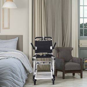 Silla de ruedas compacta avión para espacios reducidos 41cm ancho del asiento - Product Image 1