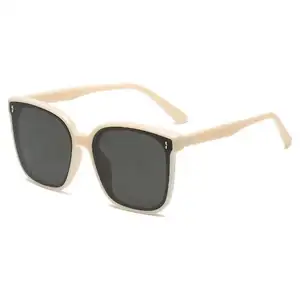 Wholesale New fashion sunglasses female male Tiktok famous stars anti-ultraviolet glasses trend sunglasses