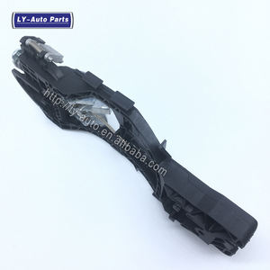 NUOVO 3C0837886J Porta Maniglia Esterna Staffa Posteriore Lato Destro Per Volkswagen <span class=keywords><strong>Passat</strong></span> B6 <span class=keywords><strong>2005</strong></span> - Product Image 3