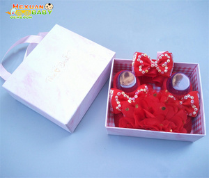 Chaussettes antidérapantes pour bébés filles, ensemble de 3 pièces, <span class=keywords><strong>bandeau</strong></span>, cadeau, chaussettes pour les pieds, <span class=keywords><strong>bandeau</strong></span> à dentelle en forme de couronne, accessoires pour photos - Product Image 4