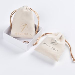 Exquisite Jewelry Storage Velvet Bag Customizable in Various Colors and Sizes High-grade White Short Plush Style - Product Image 3