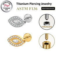 Clous d'oreille en titane ASTM F136 Freya 16G pour cartilage, hélix, zircon, labret à dos plat, piercing sans filetage, bijoux à enfiler