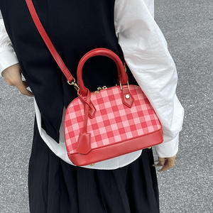 Sac à main pour femme de style niche, luxe, coquillage, nouvelle arrivée, sac fourre-tout à carreaux, sac bandoulière pour femme, usage quotidien - Product Image 6