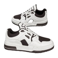 Chaussures de skate sportives basses pour hommes, blanches et noires, à lacets, respirantes, avec empeigne synthétique et semelle extérieure en caoutchouc, toutes saisons