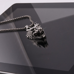 Vintage Stainless Chain Silver <strong>Wolf</strong> Pendant Alloy <strong>Necklace</strong> NA044 - Product Image 2