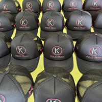 Gorras Trucker Firebird Personalizadas de Fabricante Chino, 5 Paneles, Múltiples Colores Disponibles, Gorras Ajustadas con Logotipo Bordado