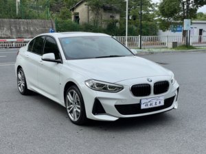 La <span class=keywords><strong>BMW</strong></span> Série <span class=keywords><strong>1</strong></span> 125i 2020, avec le pack M Sport, voiture à <span class=keywords><strong>essence</strong></span> professionnelle, est disponible à l'exportation à bas <span class=keywords><strong>prix</strong></span> - Product Image 2