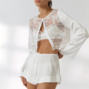 Pijamas de Seda de Hielo Satinado Suaves para Primavera/Verano, Conjunto de Dos Piezas de Ropa de Dormir Femenina y <span class=keywords><strong>Sensual</strong></span> con Ribete de Encaje - Product Image 1