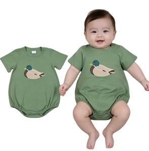 RTS Boutique Vêtements pour bébés filles, Barboteuse bulle pour tout-petits avec broderie canards mallards, Styles de bodys décontractés pour nouveau-nés garçons, Vente en gros - Product Image 1