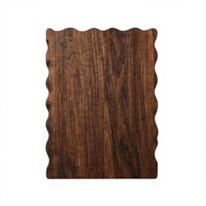 Planche à découper en bois de noyer et bois de manguier, bord ondulé, avec pieds de support, vente en gros - Product Image 1