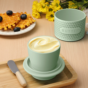 Mantequillera Francesa Ecológica y Personalizable con Tapa, Recipiente para Mantequilla de Cerámica y Silicona Resistente para Uso en la Cocina del Hogar, Diseño Europeo - Product Image 1