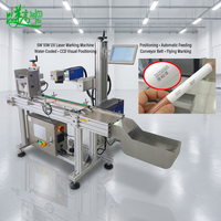 Nouvelle machine de marquage laser UV industrielle IA 5W 10W, refroidie par eau, avec convoyeur CNC, positionnement visuel CCD et alimentation automatique en vol