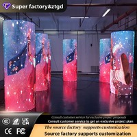 Pantalla LED de Interior de Alta Definición a Todo Color, Forma Personalizada, Panel Flexible, P3.91, Brillo de 800CD, 65,536/m Píxeles