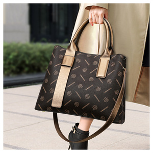 Bolsos cruzados de diseño de moda, bolsos de hombro de cuero PU de alta calidad, bolsos de mano casuales de lujo para mujer - Product Image 5