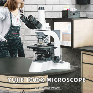 Microscope composé trinoculaire de laboratoire PULSE avec source de lumière halogène, mise au point manuelle, indice de protection IP53, garantie 1 an pour laboratoire OEM - Product Image 2