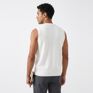 Men's Knitted Argyle Vest Sleeveless V-Neck Sweater Autumn Wear White Collar Shirt Layering Top - Product Image 4