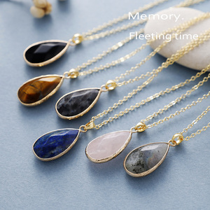 Collier simple en pierre naturelle en forme de larme, plaqué cuivre, or, bijoux de tous les jours, unisexe - Product Image 1