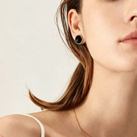 Boucles d'oreilles à clous géométriques minimalistes de style coréen, design tendance en acier inoxydable et coquille noire