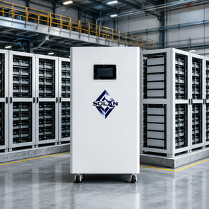 Système de stockage d'énergie solaire SOLAN 51,2 V 314 Ah LiFePO4 pour utilisation hors réseau/hybride, conception montée sur rack, protection IP65 - Product Image 4