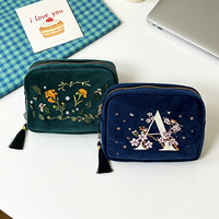 Trousse de toilette brodée haut de gamme à fermeture éclair, best-seller transfrontalier, personnalisée pour les tendances actuelles, multifonctionnelle