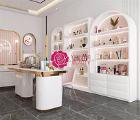 Étagère de présentation lumineuse de luxe Yicheng Beauty pour salon de beauté, présentoir de cosmétiques, soins des ongles et de la peau, meuble de rangement pour magasin