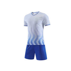 Conjunto de Uniforme de Fútbol para Club, Color Rosa Moderno, Personalizable por Sublimación, Jersey de Punto Blanco y Azul, Ropa de Fútbol Económica - Product Image 4