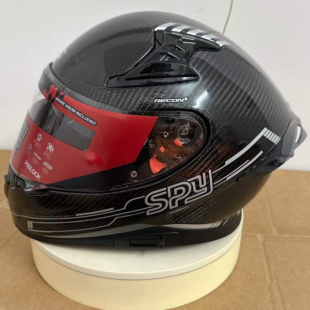 High Strength Carbon Fibre Full Face Helmet,For Motorcycle Racing and Road Cruising Motorcycle Protective Helmet