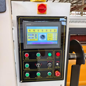 Máquina Rebobinadora Automática <span class=keywords><strong>de</strong></span> <span class=keywords><strong>Cartón</strong></span> Corrugado <span class=keywords><strong>de</strong></span> <span class=keywords><strong>2</strong></span> Capas para Enrollar y Cortar Papel Corrugado <span class=keywords><strong>de</strong></span> Doble Capa - Product Image 3