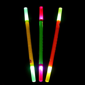 Bâton lumineux doré pour enfants, bâton lumineux en plastique avec fonction musicale, unisexe, âge 5 à 7 ans - Product Image 2