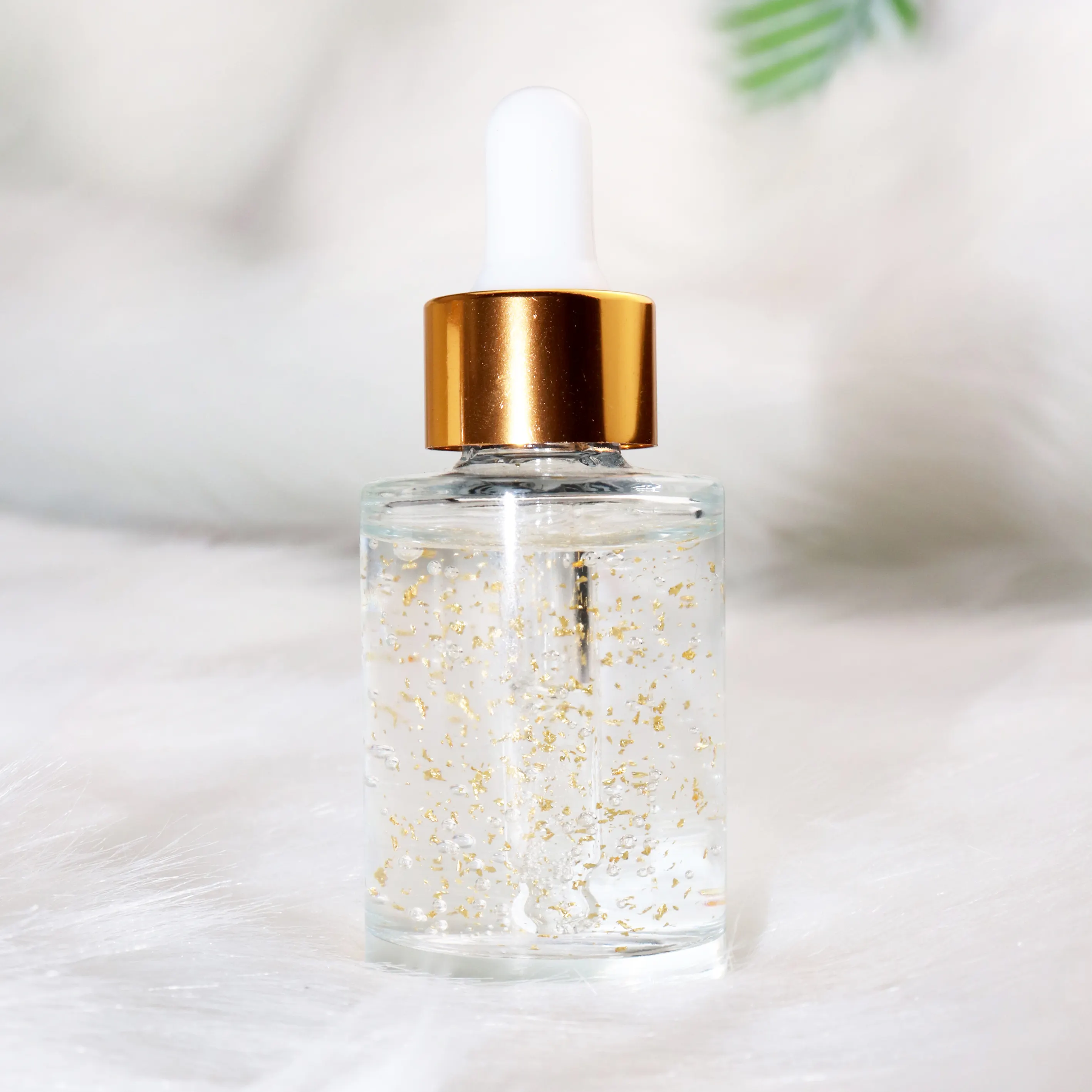 Eigenmarke Bio-Gold-Serum 24K reine koreanische Gesichtshaut Essenz Gesichtsserum für Anti-Aging und Aufhellung flüssige Form