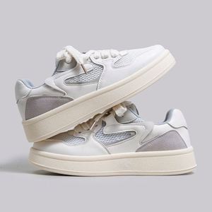 Zapatillas de malla blancas de moda para mujer, ligeras y transpirables con suela gruesa elevada, elegantes para el día a día. - Product Image 6