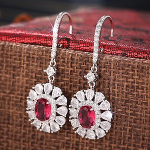 Orecchini ovali con zirconi a forma di girasole per donna, eleganti gioielli floreali alla moda - Product Image 1